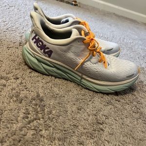 Women’s size 10.5 Hoka’s